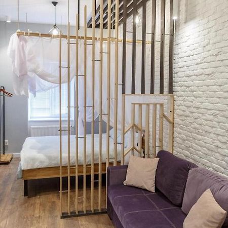 Romantic Apartments - Near Opera House 11/7 Lviv Bagian luar foto