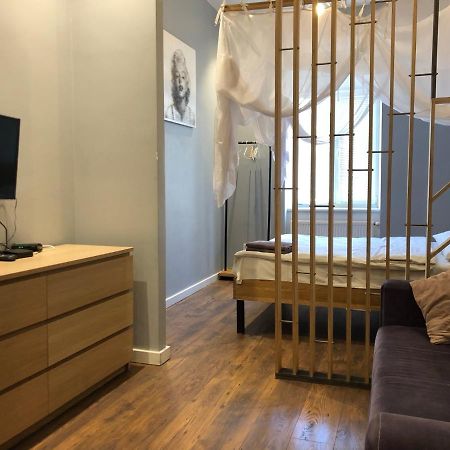 Romantic Apartments - Near Opera House 11/7 Lviv Bagian luar foto
